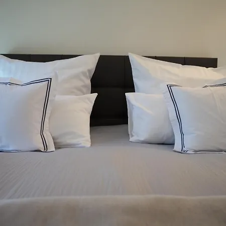 Pension Zum Gruenen Kakadu Goehren (Ruegen)