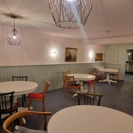 Penzion Pension Zum Gruenen Kakadu 3*